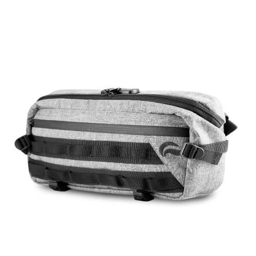 Skunk - Sling Bag - Black +