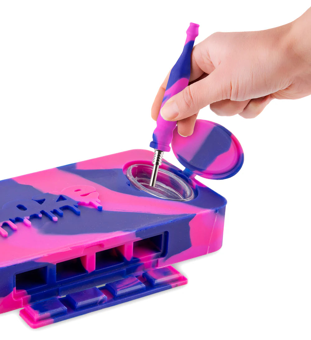 Ooze Slugger Silicone Dab Dugout